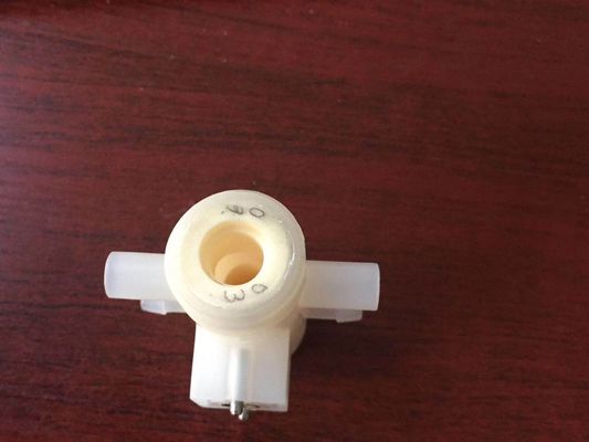 Yüksek Hassasiyetli 6.0 g / cm3 ZrO2 Zirkonya Seramik Tüpler Burç Kovanı