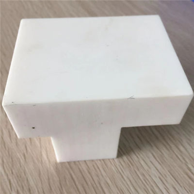 Seramik Aşınmaya Dayanıklı 1780 ℃ 1800 ℃ Alümina Seramik Ürünler Tabak