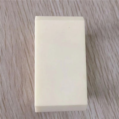 Yüksek Çalışma Sıcaklığı% 99,7 Alümina Seramik Tabak
