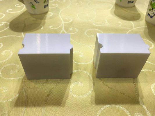 Hassas 1300HV İşlenebilir Seramik Blok Küp Zirkonya Seramik Parçalar